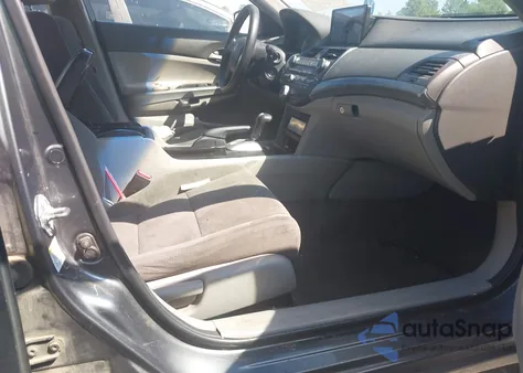 2010 Honda Accord 2.4 Ex from USA, damaged, VIN 1HGCP2F72AA063817